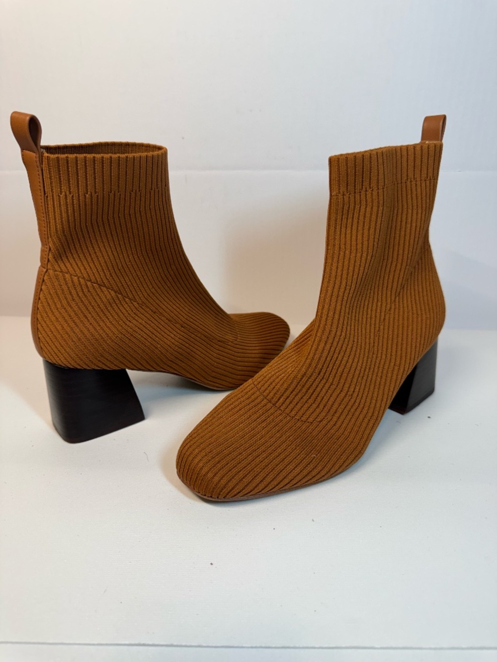 Steve Madden Dimmer Cognac Ribbed Knit Sock Ankle Boots Size 7